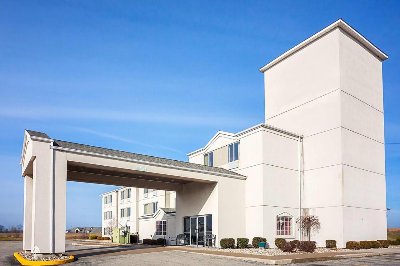 Hotel Markle In I-69 ภายนอก รูปภาพ