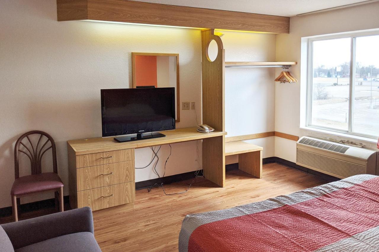 Hotel Markle In I-69 ภายนอก รูปภาพ