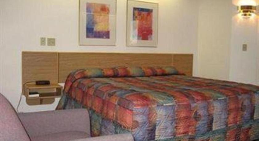 Hotel Markle In I-69 ภายนอก รูปภาพ